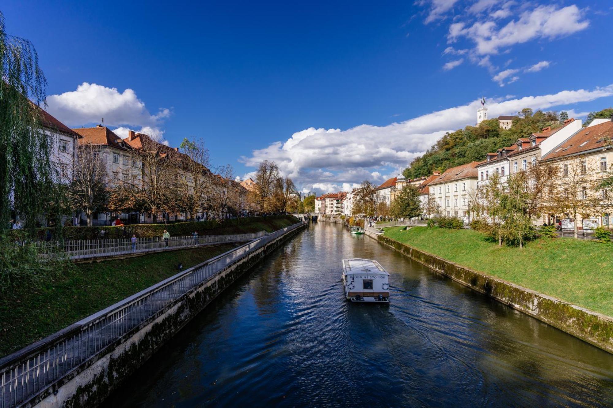 Ella'S Castle View Apartment Ljubljana Kültér fotó